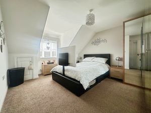 Master Bedroom - click for photo gallery